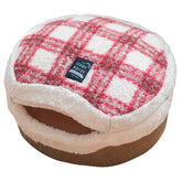 Urnat Cama Cueva para Gato, vista exterior con cuadros que aporta estilo y refugio cálido.