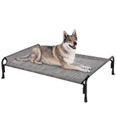 Cama para perro Veehoo elevada exterior, descanso fresco para perros grandes.