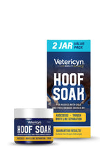 Vetericyn Hoof Soak: botella vertiendo, ideal para higiene de cascos y cuidado preventivo.