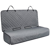 VIEWPETS protector-asiento-trasero-impermeable protege la tapicería de líquidos y suciedad.
