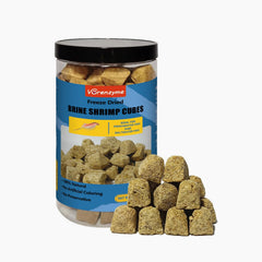 Vorenzyme cubos gambas liofilizadas, empaque visible, alimento proteico para peces.