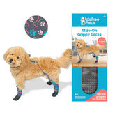Walkee Paws calcetines para perros puestos, agarre seguro en pisos de madera