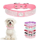 Collar WeimoMonkey rosa con diamantes para perro, brillo elegante en paseos diarios.