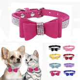 Collar WeimoMonkey rosado con cristales brillantes para perros pequeños