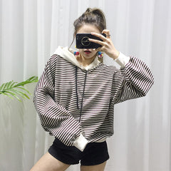 Conjunto WizBBQT para dueño y gato, estilo cómodo y práctico.