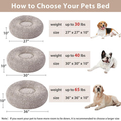 Cama rosquilla WNPETHOME en uso, perro descansando plácidamente.