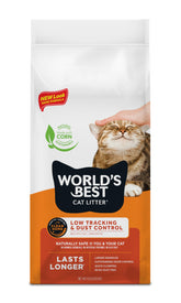 World's Best Cat Litter, granos grandes para reducir polvo y derrames en la caja.