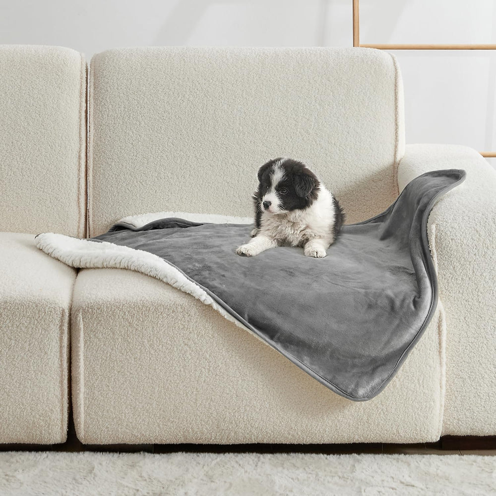 Manta impermeable Yaning para cama y sofá protege frente a derrames y pelos.