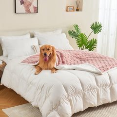 Manta Yaning protege muebles de pelos y manchas en casa.