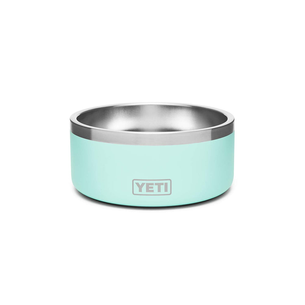 YETI Boomer 4, cuenco para perros antideslizante, evita derrames durante comidas y bebidas.