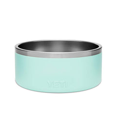 YETI Boomer con anillo antideslizante evita desplazamientos.