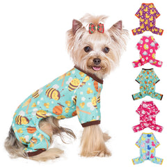Pijama Yikeyo XS para perro, frente visible, descanso cómodo.