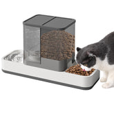 Yummy Sam dispensador automático de alimento y agua, ideal para mascotas pequeñas.