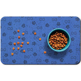 Tapete Zoeeya para perros, superficie absorbente que controla derrames en la zona de comida.