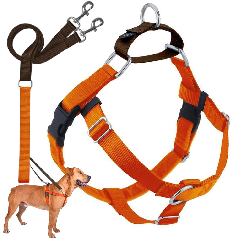 Arnés Freedom No Pull de 2 Hounds Design, vista frontal para control cómodo.