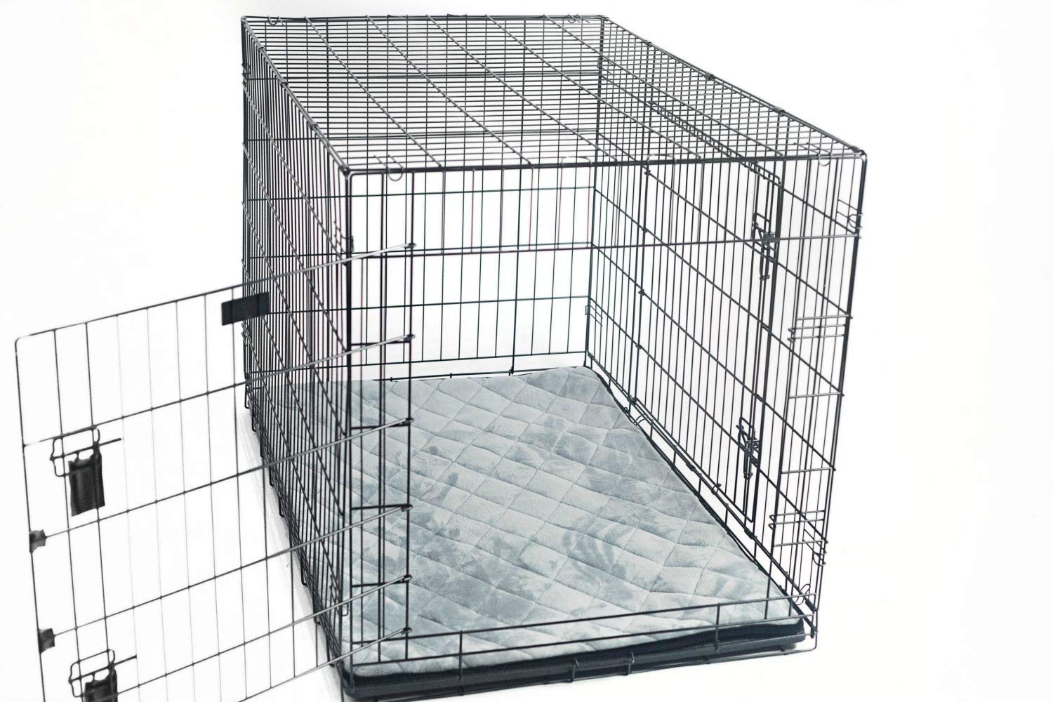 Base impermeable de 4Knines protege el suelo durante uso y entrenamiento