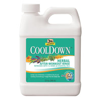 Absorbine CoolDown frasco muestra la solución herbal para el cuidado post-entrenamiento del caballo.