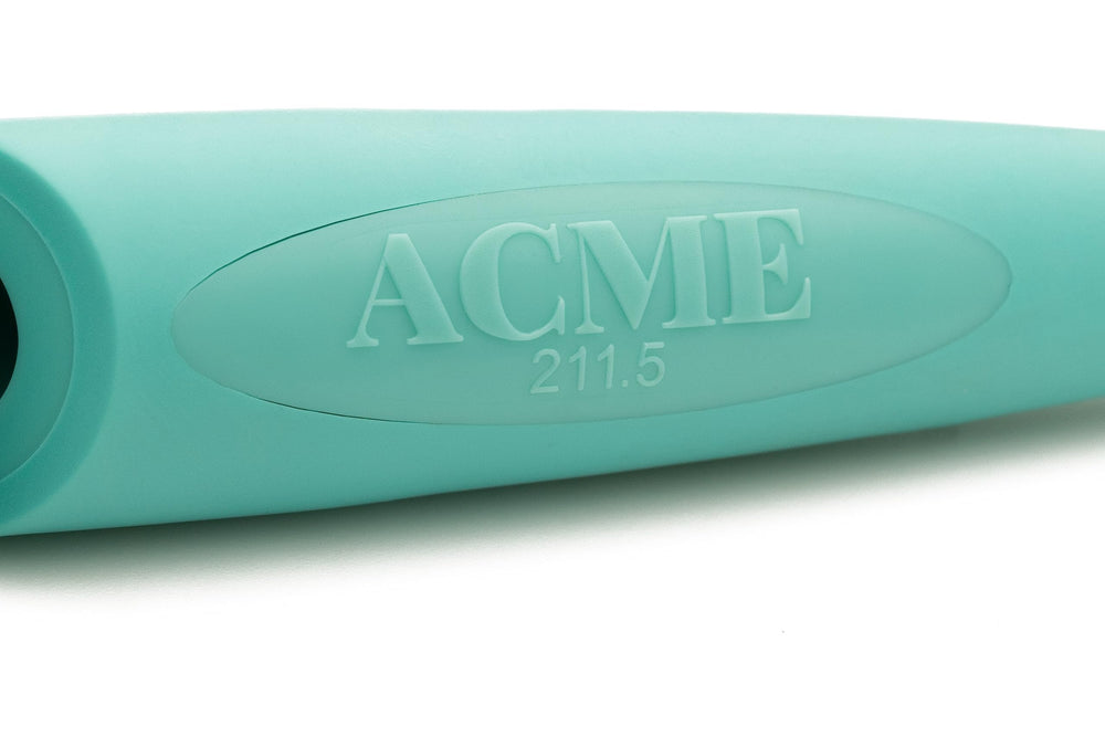 ACME Alpha 211.5 frecuencia estandarizada de 5400 Hz.