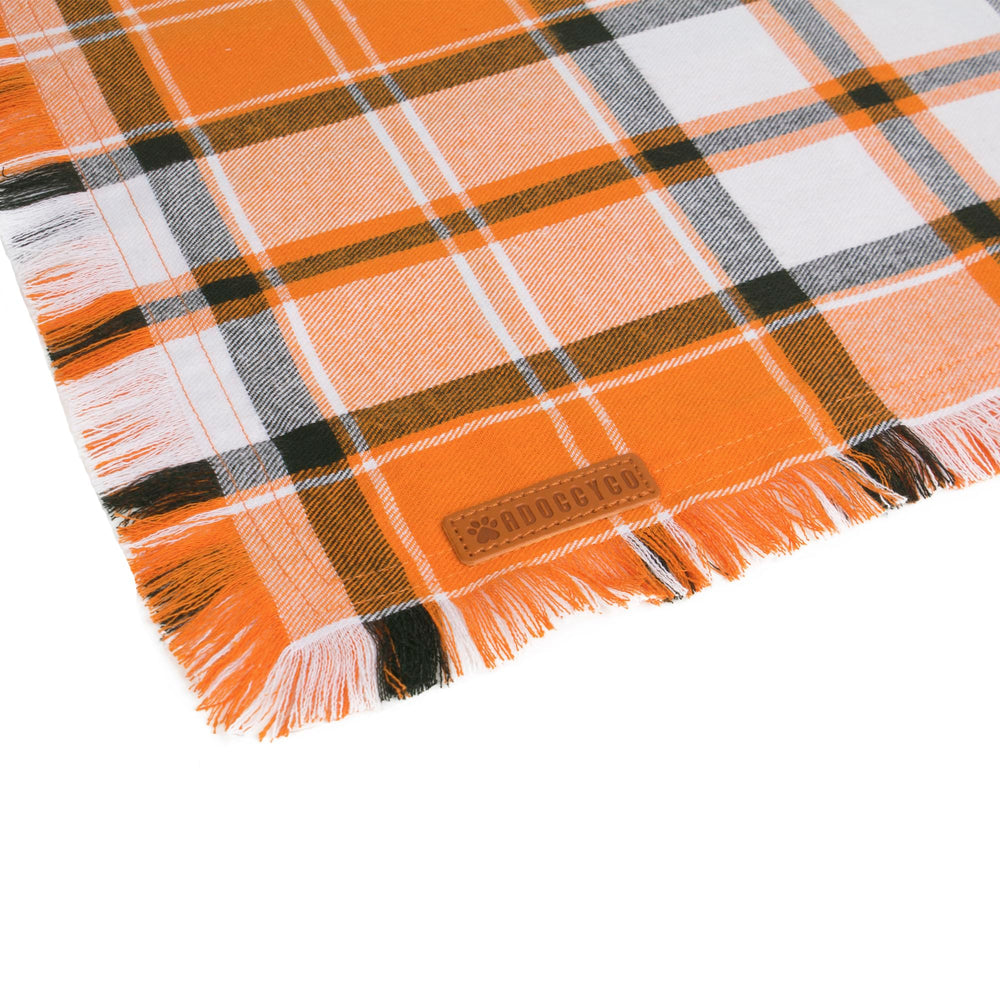 ADOGGYGO bandana de dos capas de algodón naranja para perro.