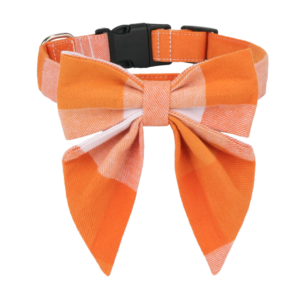 ADOGGYGO collar de perro otoñal con lazo naranja, ideal para paseos con estilo.