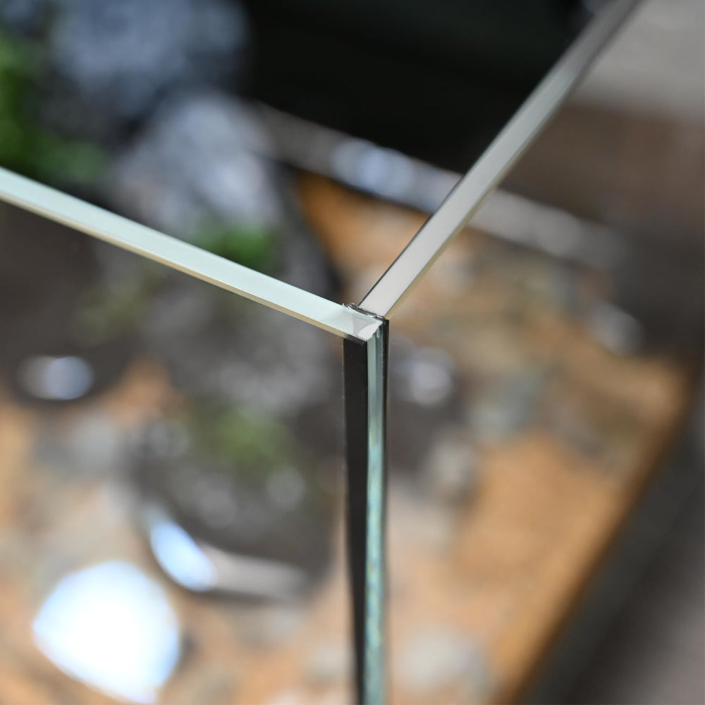 Dimensiones aproximadas de 30x18x20 cm para la pecera Ahua Walsong.