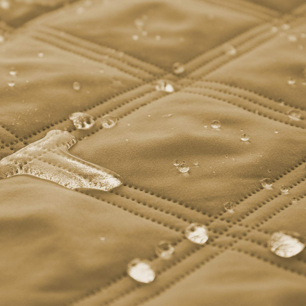 Ameritex cobertor de 5 capas para muebles ofrece protección duradera frente a manchas.