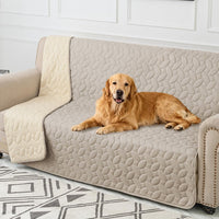 Ameritex cubierta impermeable para mascotas sobre el sofá; protege muebles de derrames.