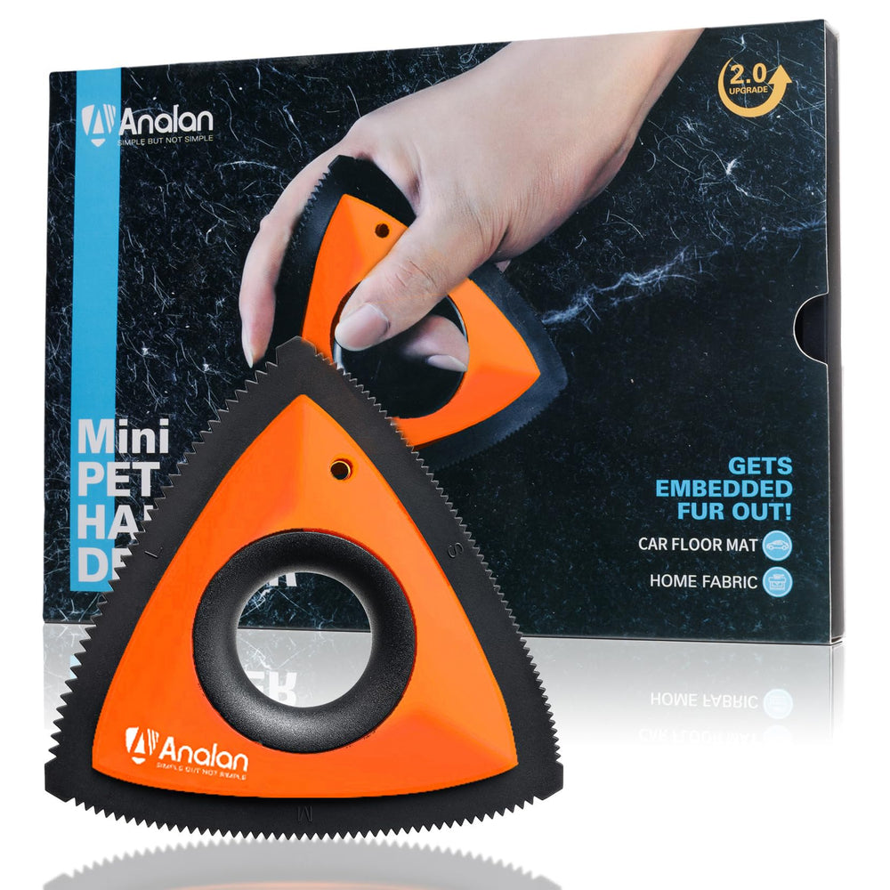 Analan Mini Quita Pelo en coche: captura pelo de mascota en asientos y tapicería.