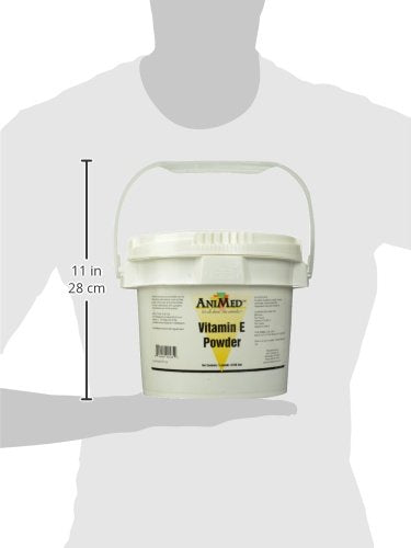 ANIMED Envase de Vitamina E abierto listo para uso inmediato.