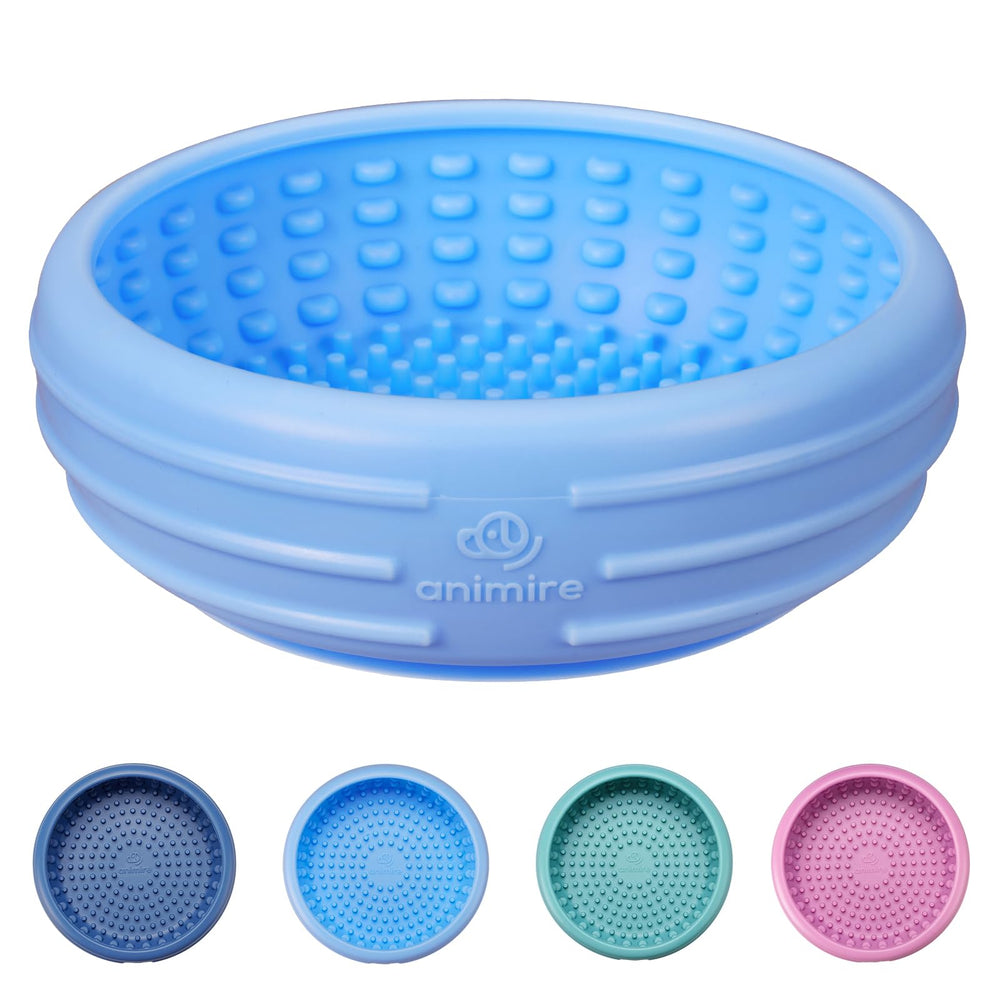 Animire cuenco lamido para perros en acción, ideal para calmar y enfocar durante la comida.