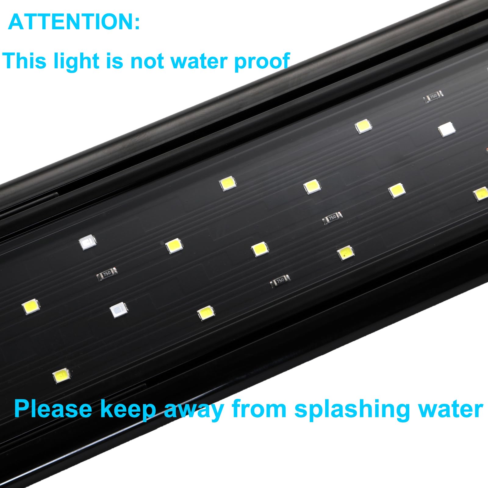 AQUANEAT LED cuerpo compacto y dimensiones adecuadas para instalación.