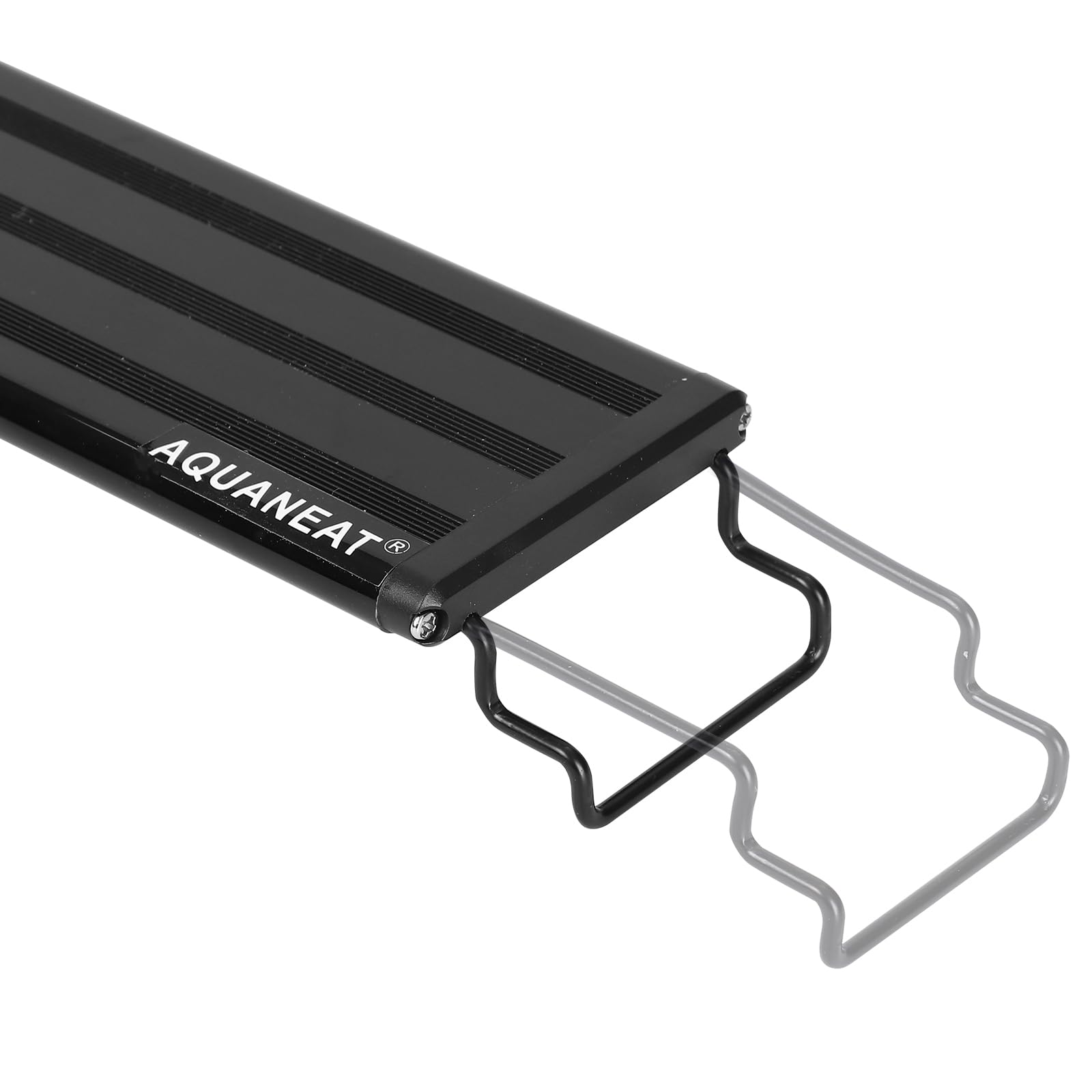 AQUANEAT LED mezcla de azul, rosa y verde para realzar colores.