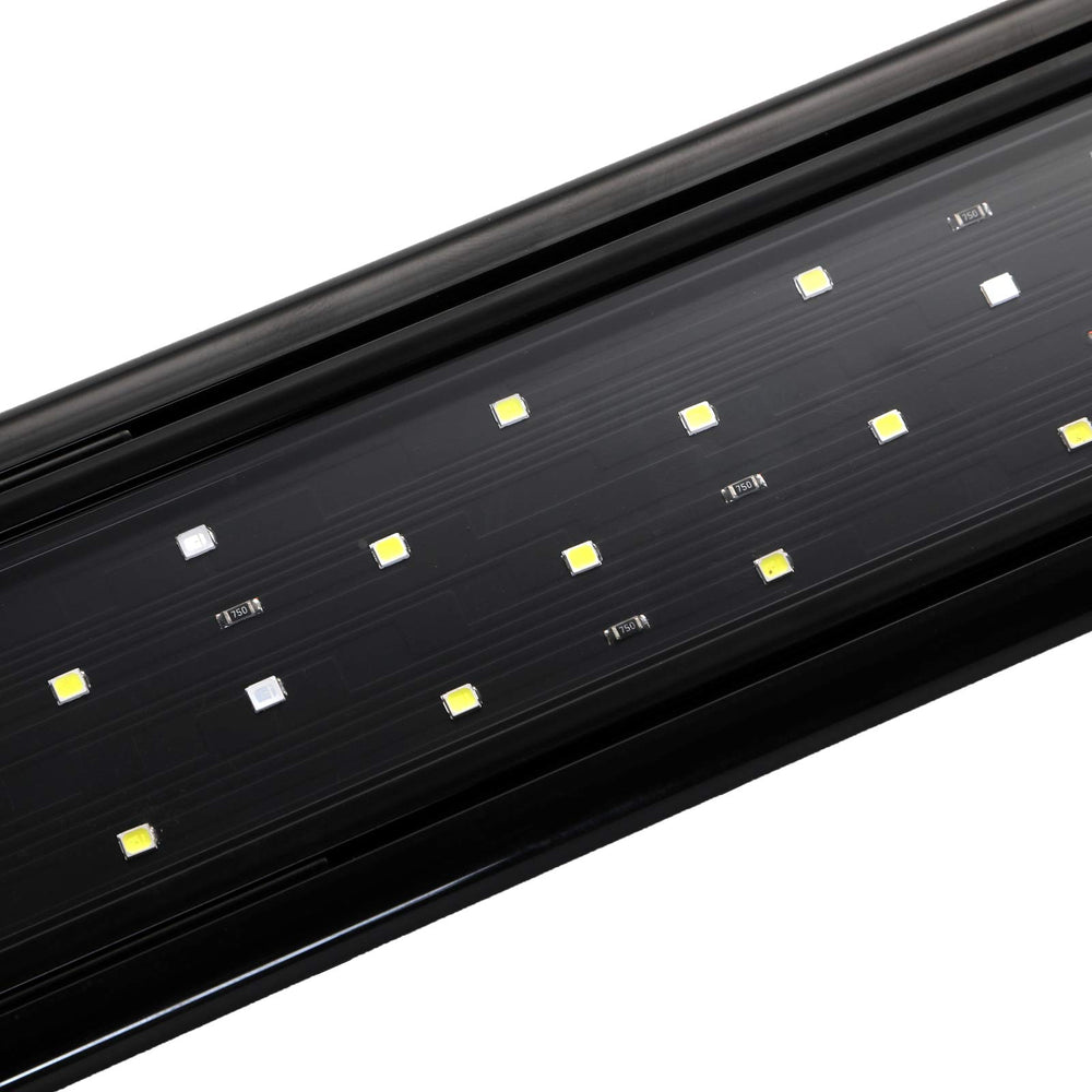 Nota de seguridad: la luz no es impermeable, evitar salpicaduras.