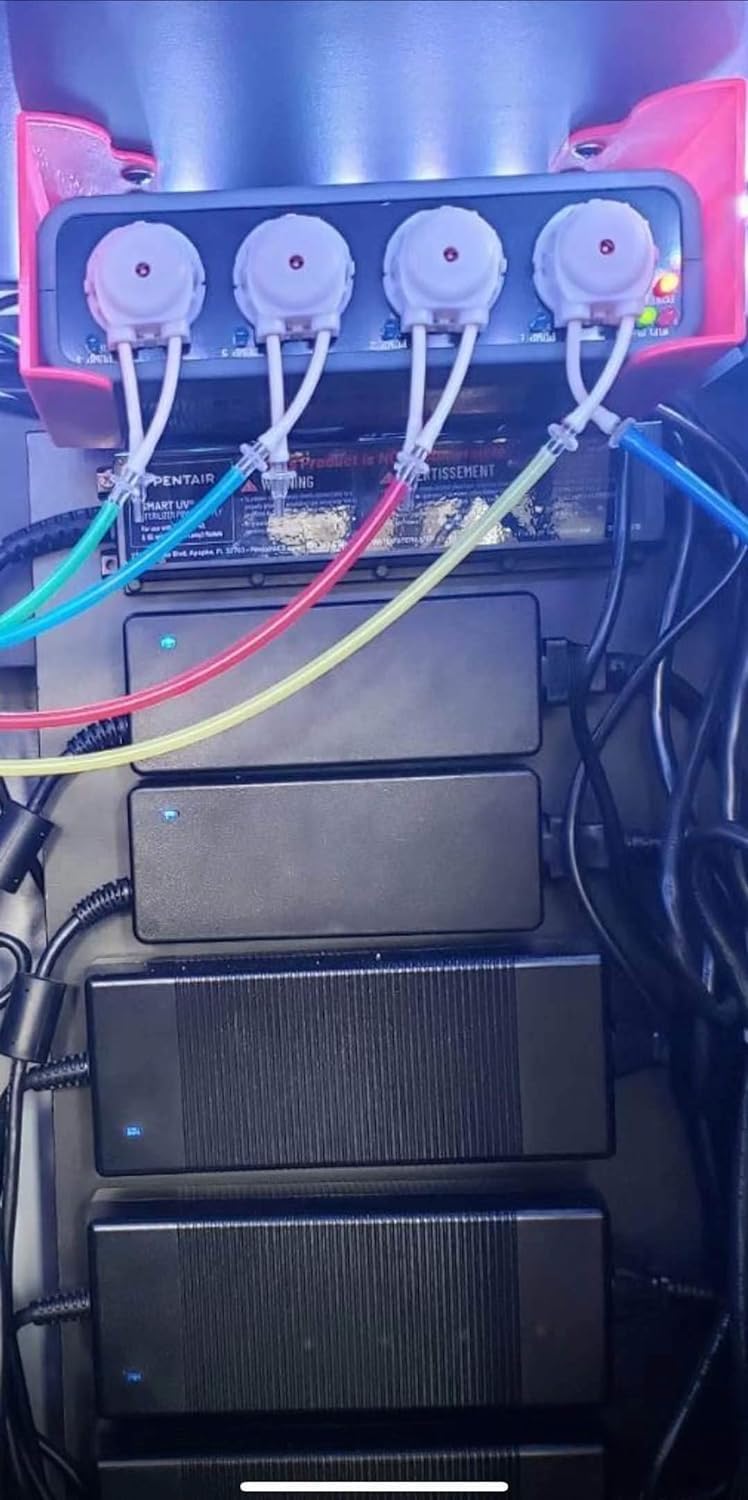 Tubo Aquarium Choice con conexiones confiables para bombas de dosificación.