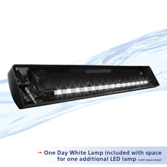 Aqueon tira LED, ranura para lámpara adicional visible.