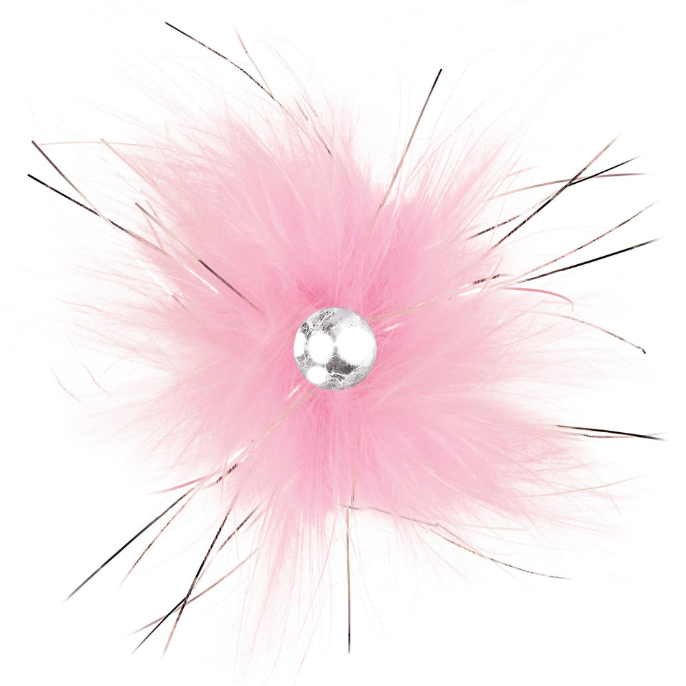 Detalles metálicos en Aria Sparkle Feather para realzar el color del pelaje