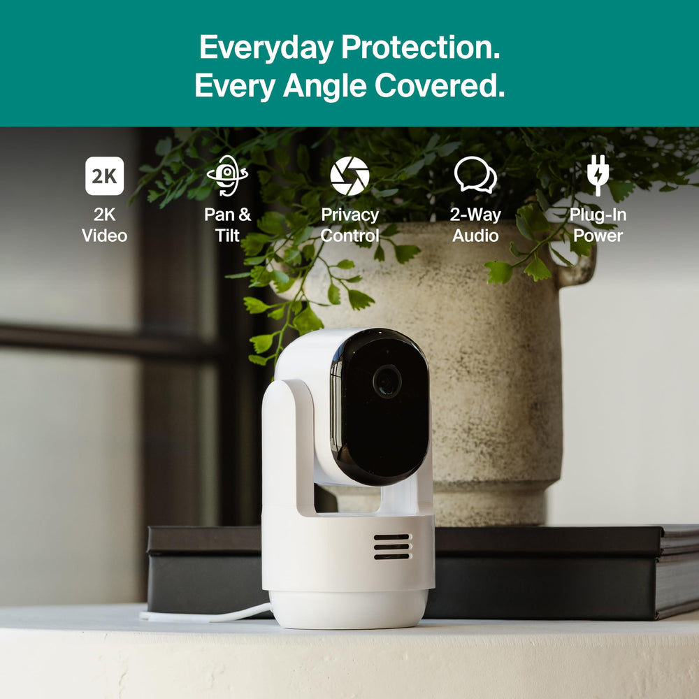 Arlo Essential cobertura de 360° e inclinación de 180° para vistas completas.