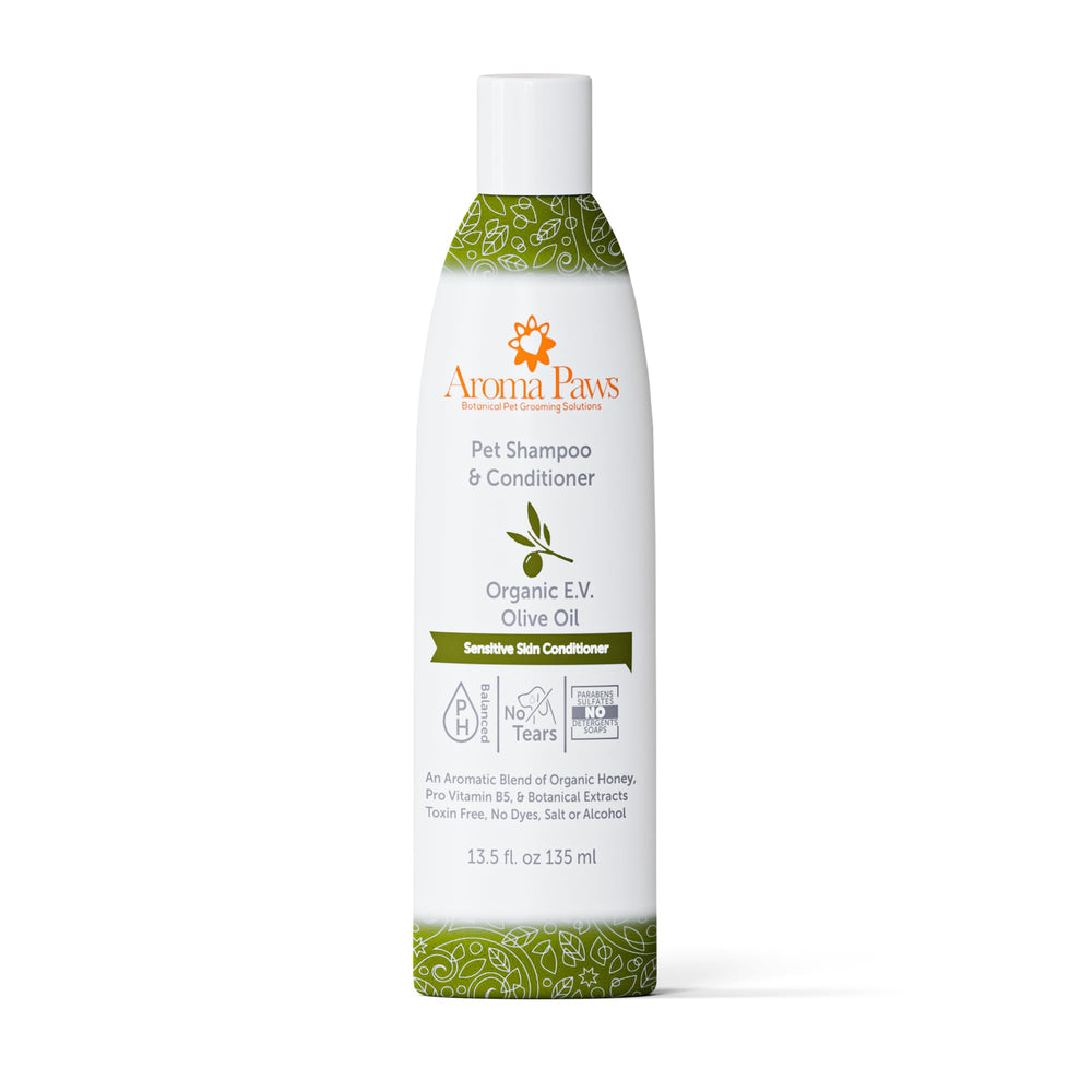 Aroma Paws champú para perros, envase práctico para baños regulares.