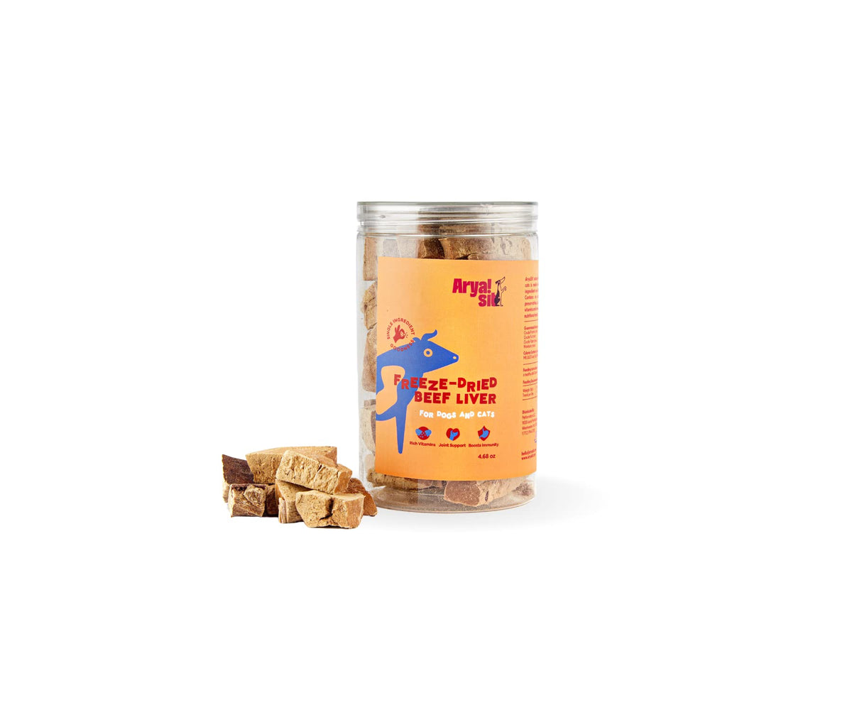 Arya Sit! snack liofilizado de hígado de res para entrenamiento.