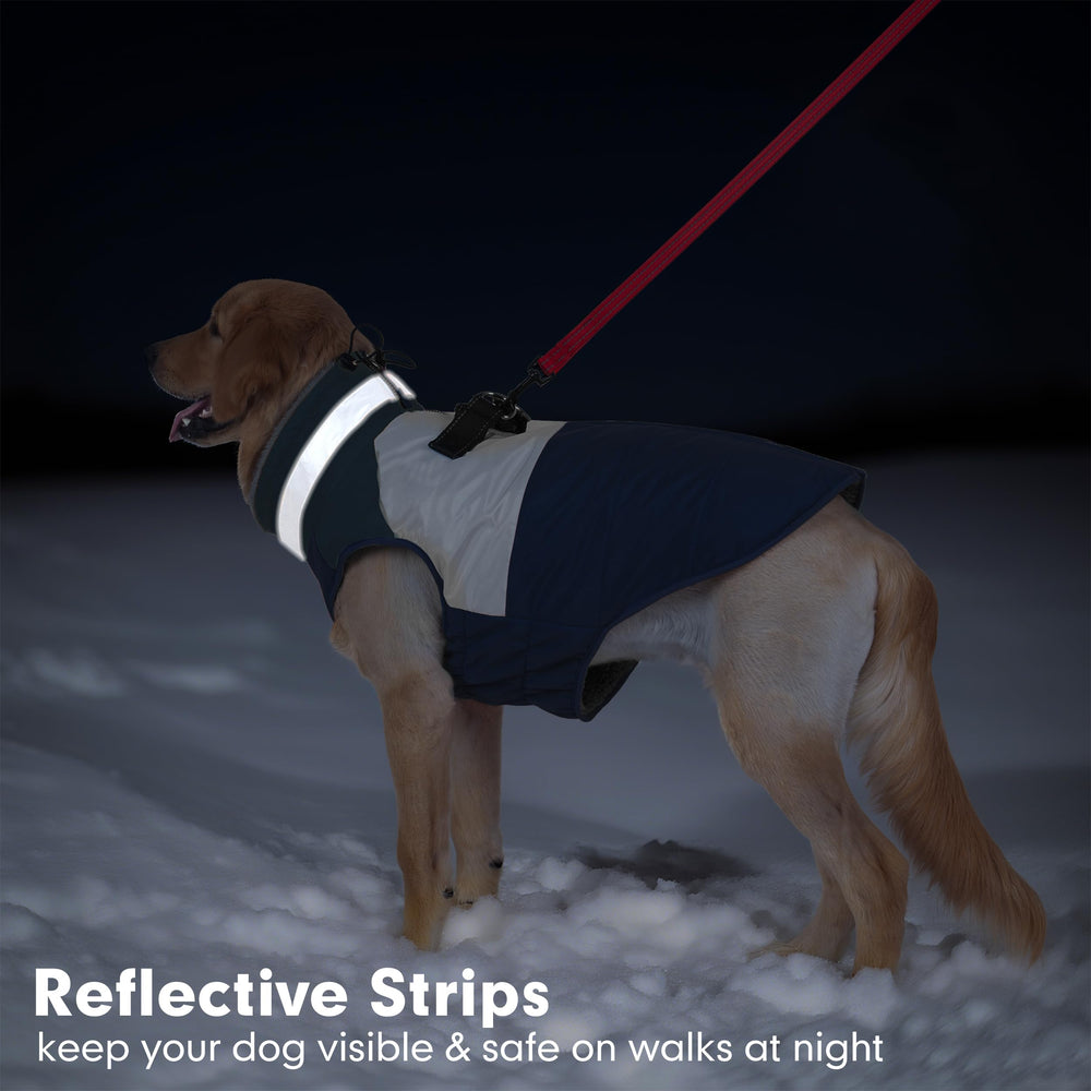 Cinta reflectante de la chaqueta Azuza para visibilidad nocturna.