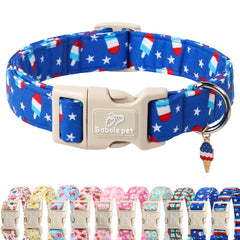 Collar Babole Pet 4 de julio azul con estrellas, ideal para paseos festivos.