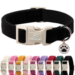 Collar corduroy Babole Pet con colgante de pata para paseos con estilo