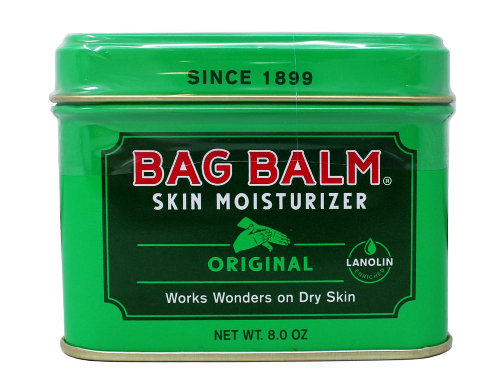 Bag Balm envase de 8 onzas, práctico para el cuidado diario de mascotas.