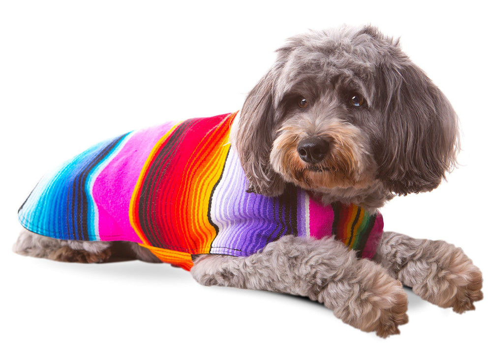 Baja Ponchos diseño unico hecho a mano, pieza artesanal para estilo y calidad.