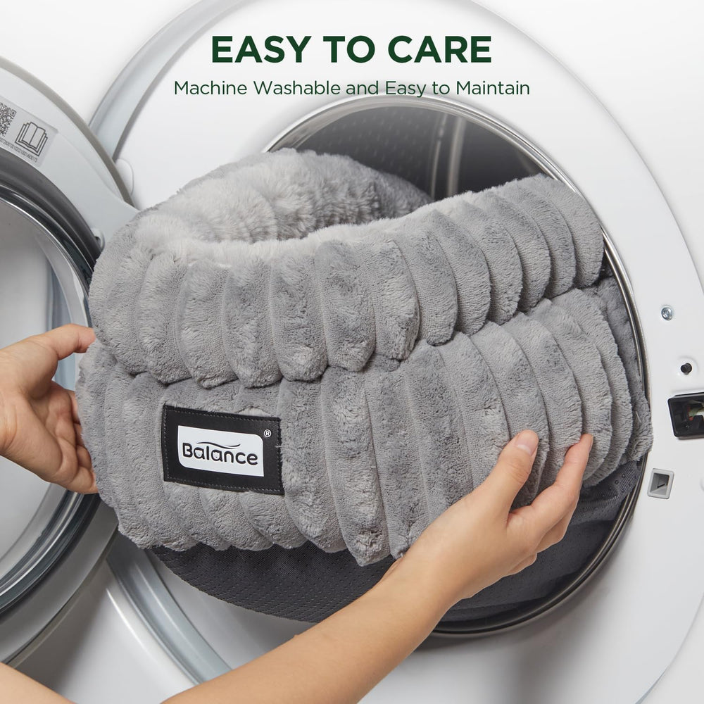 BALANCE cama-gato-uso-interiores: ideal para descanso en interiores.