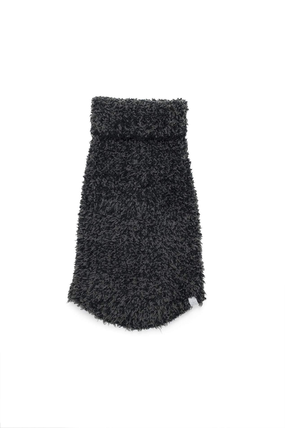 Detalle del cuello canalado de la sudadera Barefoot Dreams CozyChic para ajuste cómodo