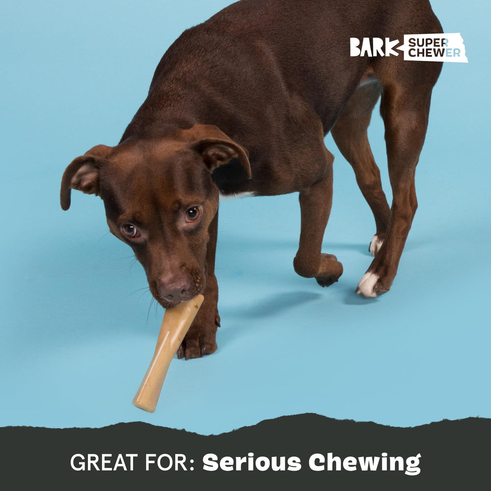 Barkbox Super Chewer Diseño Estimulante: superficies texturadas para masticar.