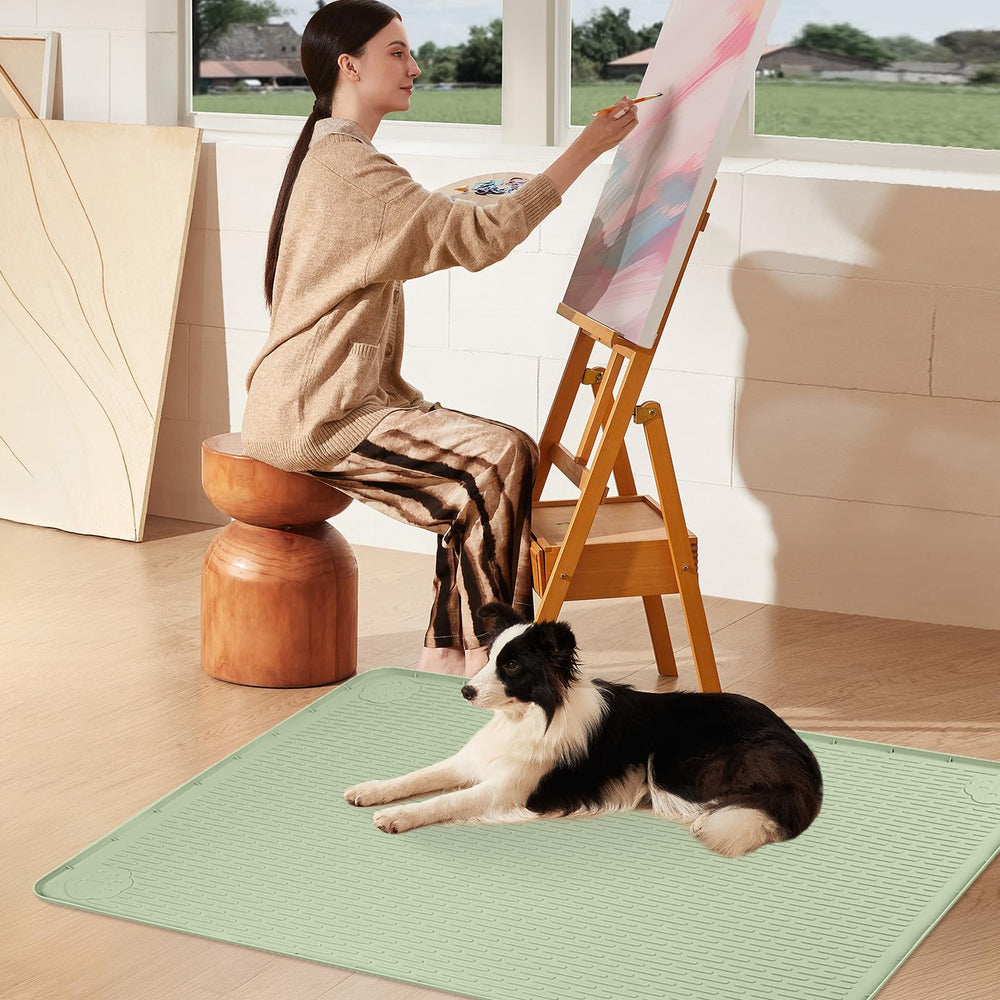 Bartuke diseño verde 40x28 que aporta estilo y funcionalidad al espacio de mascotas.