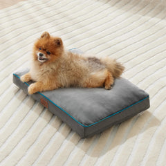 Bedsure base antideslizante que mantiene la cama estable durante el descanso.