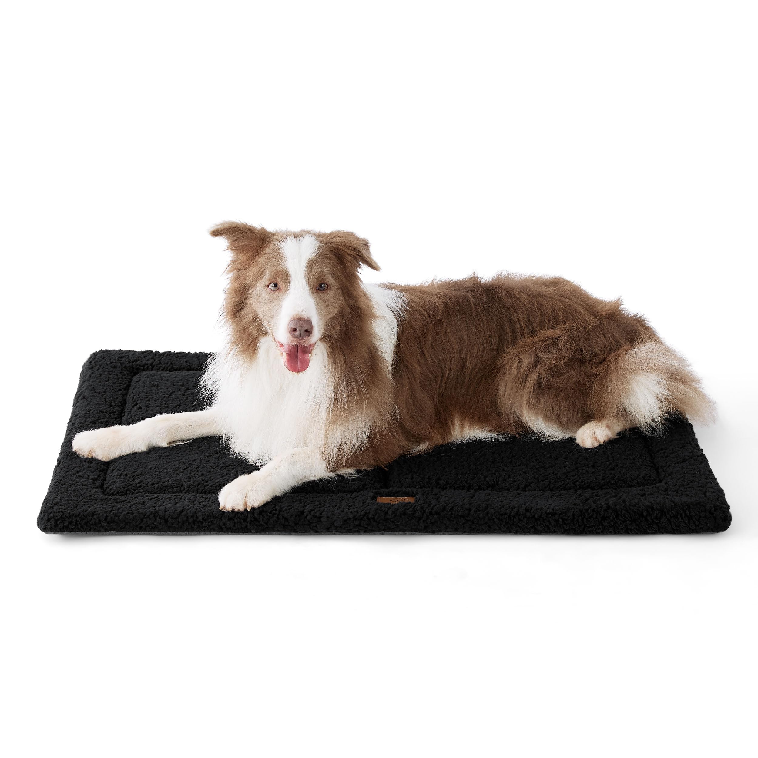 Bedsure cama-lavable-perro-grande-jaula ofrece descanso cómodo dentro de la jaula